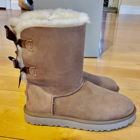 NWT Brand new UGG Bailey Bow II - Picture 10 of 13